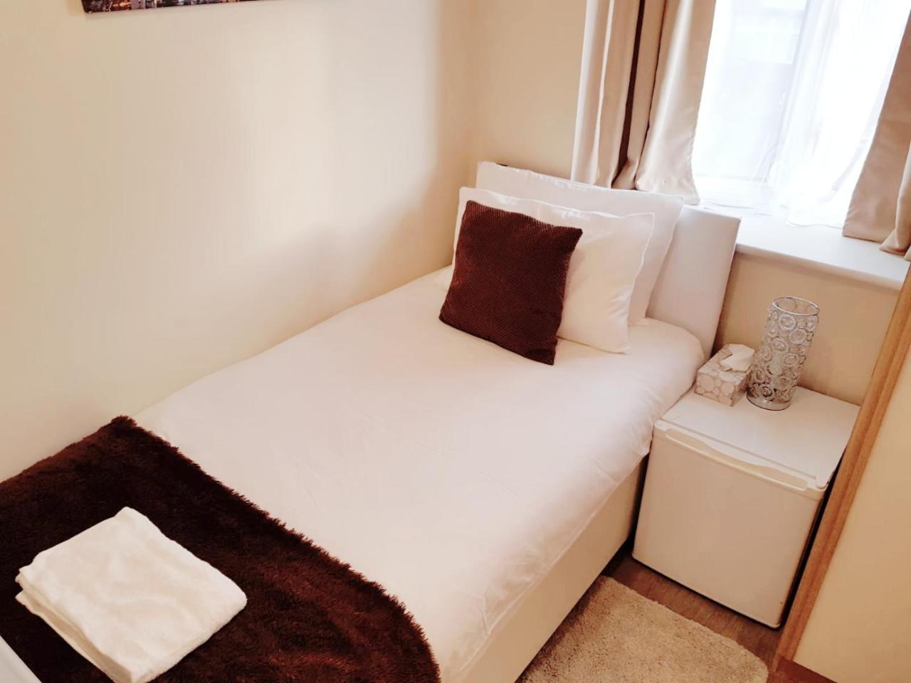 The 22 Bed & Breakfast London Bagian luar foto